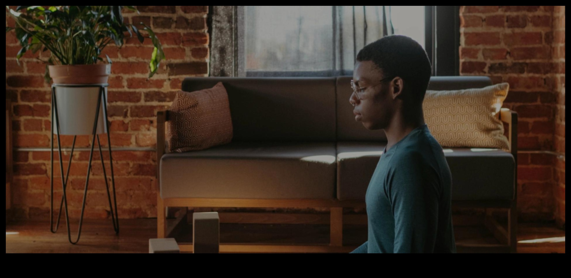 Mindful Living: Αξιοποιώντας τη Συστοιχία Οφέλη από τον Διαλογισμό