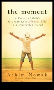 In the Moment: Exploring Mindfulness για μια Ισορροπημένη Ύπαρξη