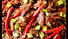 Szechuan Sizzle: Ανάψτε τις γαστρονομικές σας δημιουργίες με ασιατικό κέικ